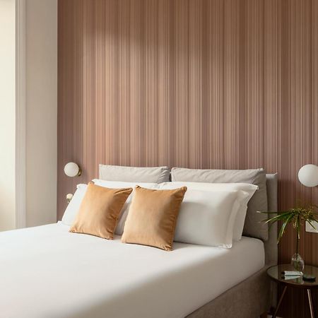 Sjr Luxury Apartment Trevi Fountain روما المظهر الخارجي الصورة