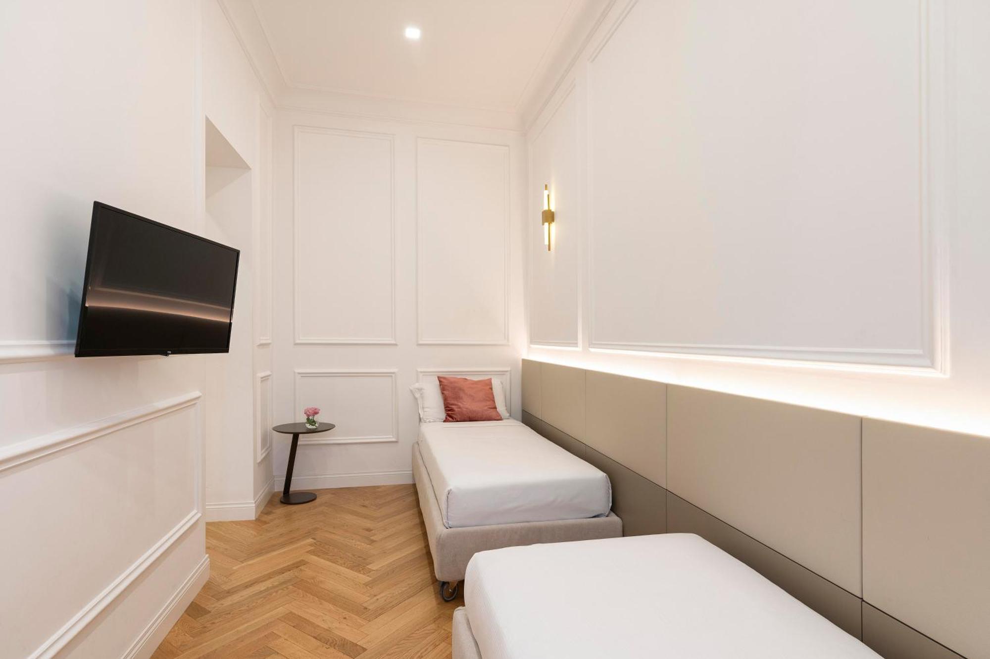 Sjr Luxury Apartment Trevi Fountain روما المظهر الخارجي الصورة