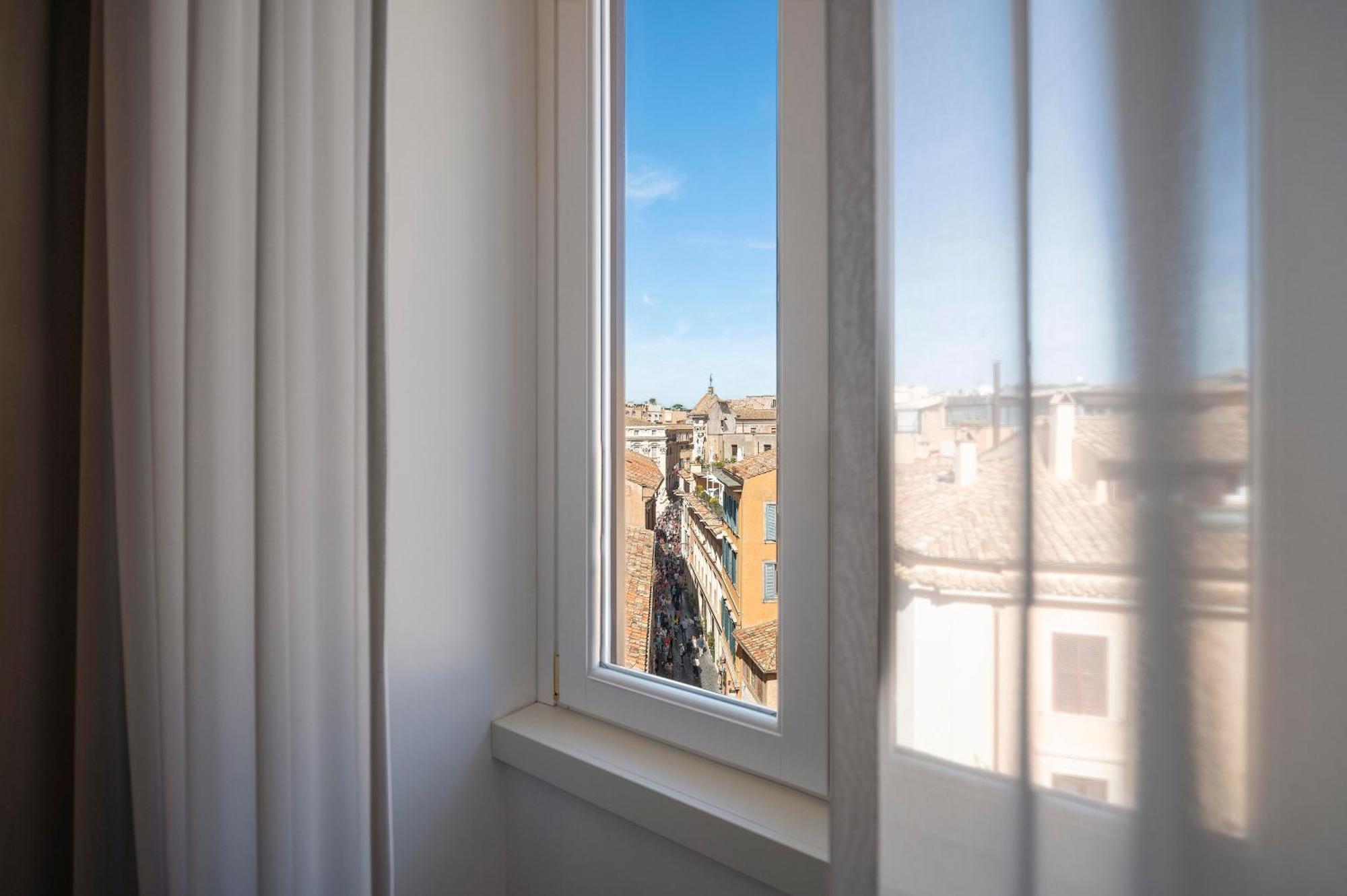 Sjr Luxury Apartment Trevi Fountain روما المظهر الخارجي الصورة