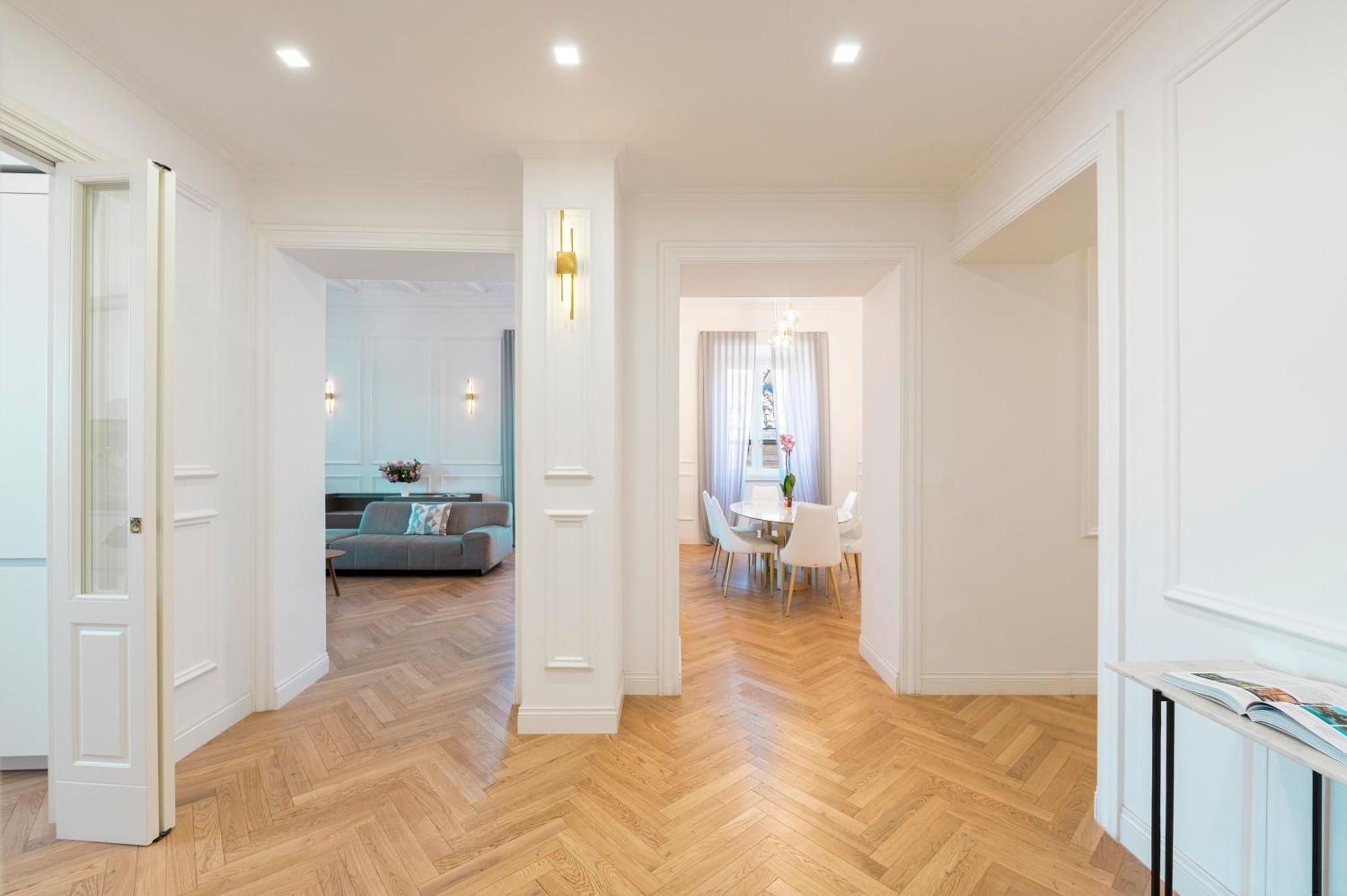 Sjr Luxury Apartment Trevi Fountain روما المظهر الخارجي الصورة