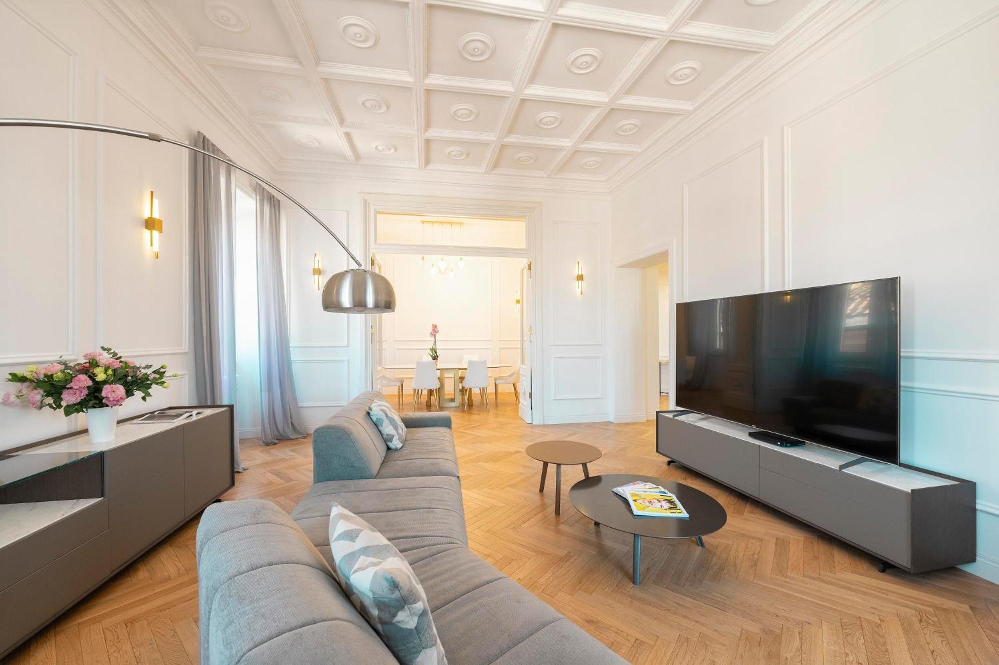 Sjr Luxury Apartment Trevi Fountain روما المظهر الخارجي الصورة