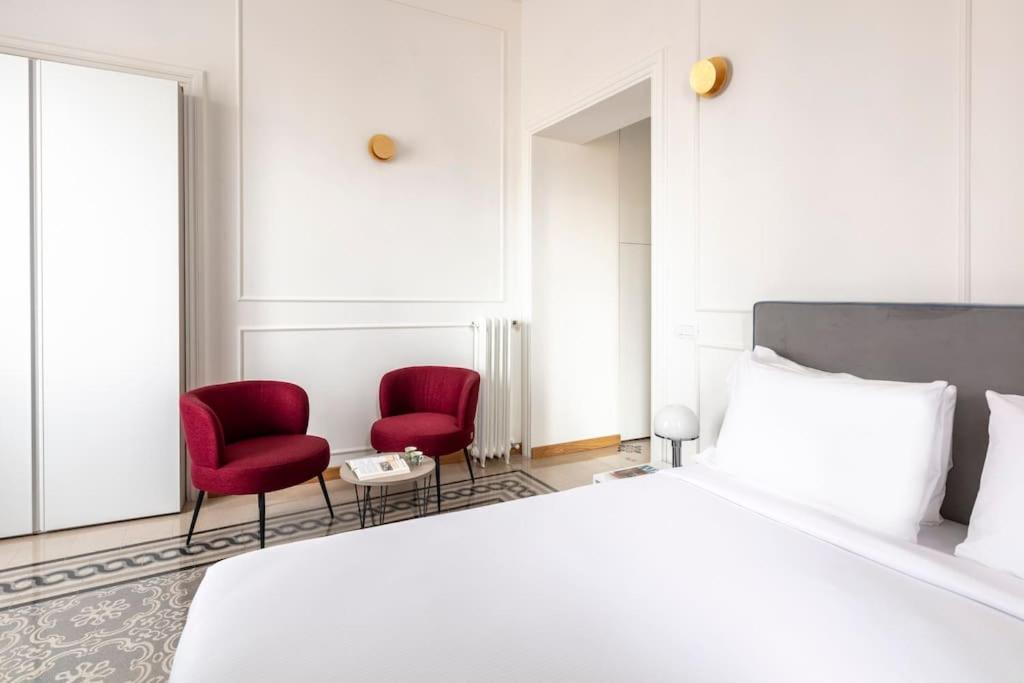 Sjr Luxury Apartment Trevi Fountain روما المظهر الخارجي الصورة